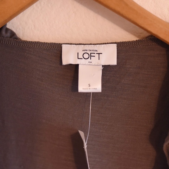 Sleeveless Loft Vest - Picture 4 of 5